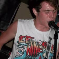 Travis Daniel Blake (@CollidingTravis)