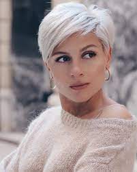 Mother Of The Bride Hairstyles 63 Elegant Ideas 2021 Guide Short Pixie Haircuts Pixie Haircut Pixie Haircut Styles