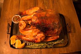 Learn about the traditional thanksgiving foods eaten in america and how they became part of the thanksgiving meal. Turkey And Mole Sauce Across U S Latino Families Blend Food Traditions On Thanksgiving