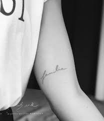 We would like to show you a description here but the site won't allow us. Tatuajes Que Demuestran El Poder De Una Sola Palabra