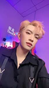 Axel Tanner (@axeltanner) este LIVE