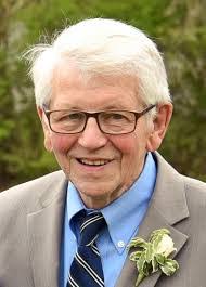 Sharon Brink's Instagram, Twitter & Facebook