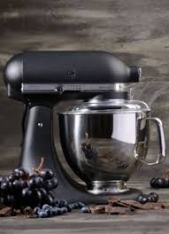 Stand mixer kitchenaid mixer artisan new. Kitchenaid Artisan Mixer Keukenrobot 4 8 Liter 5ksm175psebk Vulkaanzwart Zwart De Bijenkorf