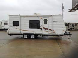 8 Used Travel Trailers For Sale By Owner 3000 Near Me In 2021 Used Travel Trailers Travel Trailers For Sale Travel Trailer