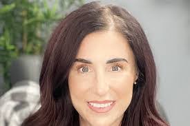 Regina Ferrante's Instagram, Twitter & Facebook