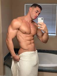 TW Pornstars - Hayden Monteleone. Twitter. Cum over😝. 1:55 AM - 25 Nov 2019