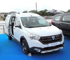 Als dacia dokker stepway pro setzt deutschlands günstigster hochdachkombi ein klares statement: File Prague 2017 Dacia Dokker 1 Jpg Wikipedia