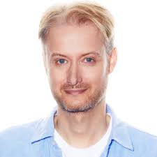 Why Lorraine Kelly Is The Perfect Role Model When It Comes To Ageing Well