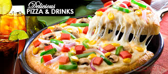 Savour Delicious Italian Pizza With Soft Drinks For 12 Aed Get Any Pizza Of Your Choice From The Menu At Pastari Pizza Recipe Video Homemade Pizza Veg Pizza