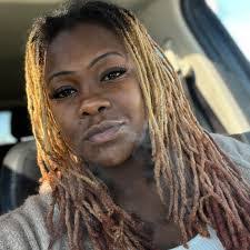 Michelle Stansberry's Instagram, Twitter & Facebook