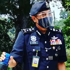 Pencegahan jenayah merupakan satu konsep tersendiri yang meliputi pelbagai aspek dan lapisan dalam masyarakat yang terlibat untuk mengelakkan daripada suatu jenayah berlaku. 164 Pengawal Keselamatan Tiada Dokumen Sah Ditahan
