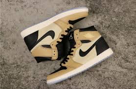 Air Jordan 1 Retro High Og Barons White Black Wolf Grey Air Jordan 1 Retro High Black Mushroom Ah7389 003 Air Jordans Jordan Shoes Girls Nike Shoes Jordans