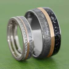 Meteorite Wedding Band Set With Rose Gold Pinstripes Womens Diamond Wedding Band With Images Meteorite Wedding Band Womens Wedding Bands Diamond Meteorite Wedding Band Set