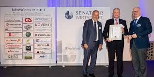 Bienvenue sur le compte officiel du sénat français. Berufung In Den Senat Der Wirtschaft Amberger Kuhltechnik Gmbh
