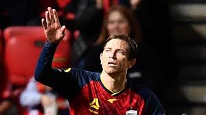 Juli nach fast viermonatiger pause wieder aufgenommen werden. Adelaide United 2 2 Western Sydney Wanderers Goodwin Strike Seals A League Finals Spot
