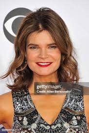 129 Betsy Allen Photos & High Res Pictures