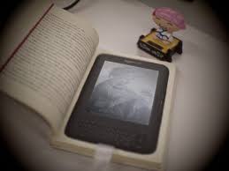 How To Make A Kindle Cover From A Hollowed Out Hardback Book Diy Book Kindle Cover Upcycle Books