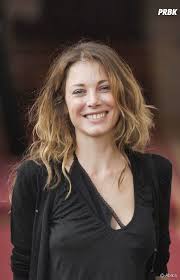Après ma participation à sous le soleil, j'ai fait beaucoup de théâtre. Mallaury Nataf Biographie Photos Actualite Purebreak