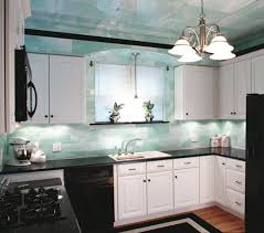reviving structural glass kitchens