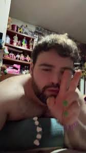 Vídeos de Brian Alatorre (@brian_alatorre_) con «sonido original