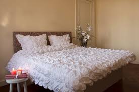 Hnl Batist Bettwasche Cannes In Weiss 135 X 200 155 X 220 Cm Schlafstatte De