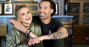 Got anymore sean d'hondt feet pictures? Allison Scott De Vrouw Van Sean Dhondt Keert Na Half Jaar Terug Naar Belgie Showbizz Hln Be