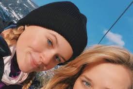 Reese Witherspoon a jej dcéra Ava sú ako dvojičky: Veď sa aj rovnako  obliekajú!