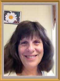 Linda Peruzzi's Instagram, Twitter & Facebook