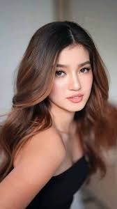 Which actress are people most excited to see at the ABS-CBN Ball?