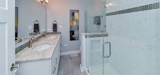 The vanity without cabinet can make a small bathroom feels much wider. Remodeling Small Bathrooms Ideas Whaciendobuenasmigas