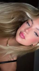 顏素❤️（主頁有聯繫方式哟~） (@venitabkerbyn)