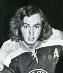 Player photos for the 1971-72 Hull Volants at hockeydb.com