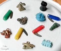 His online site is www.larrywhite2.com. Easy Upcycling Idea For Wine Charms With Vintage Cracker Jack Prizes
