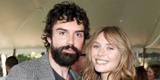 Elizabeth Olsen Makes Rare Comment About Robbie Arnett Elopement