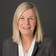 Kirsten Lund's Instagram, Twitter & Facebook