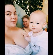 Photo : Photo de Tess Holliday, Nick Holliday et leur fils. Mars 2017.