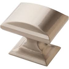 With a ribbed barrel center flanked by decorative accents and smooth curved lines, the blythe collection is the definition of traditional elegance the classic satin nickel finish provides a sleek. Amerock Candler 1 1 4 In Satin Nickel Cabinet Knob 5 Pack Morganfield Home Center