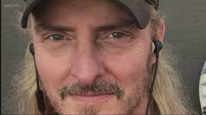 Oregon man objects to paying taxes since 1999