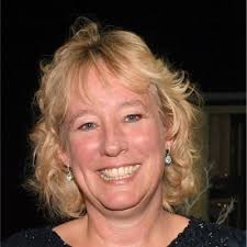 I am delighted to share that I have started a new position at Aberdeen FC.  A dual role within the Women's First Team as "Strategic & Technical Lead"  and "Assistant Head Coach";