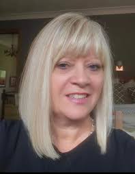 Between blunt cut and bob cut which one is better 🤔