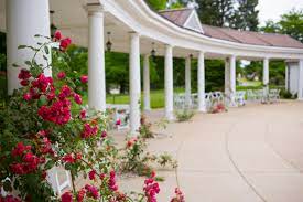 My old kentucky home wedding photography. My Old Kentucky Home In Bardstown Kentucky