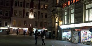 From simple tailoring, decking your favorite denim jacket out in patches, or creating an entirely new piece from whatever you imagine. Prostitution In Hamburg In Finstere Ecken Gedrangt Taz De