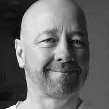 Tim Gault's Instagram, Twitter & Facebook