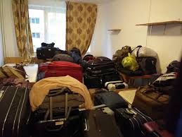 160 de locuri de muncă de studenti disponibile în bucurești pe indeed.com. CÄƒmin Versus Chirie Cat PlÄƒtesc StudenÅ£ii Pentru O LunÄƒ De Cazare Ce FacilitÄƒÅ£i OferÄƒ Unele Dintre Cele Mai Mari Centre Universitare Din Å£arÄƒ Foto Video