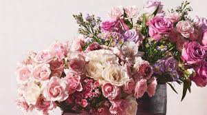 12 Quotes To Use As Instagram Captions For All Your Flower Posts Https Www Sweetyhigh Com Flower Captions For Instagram Flowers Instagram Caption For Flowers