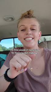 Bucket Ice Challenge 3 Girls