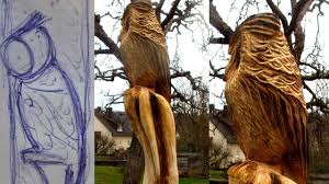 Ausdruckstarke figuren wie eule, wildschwein, adler, bär. Larscarving Dekoratives Pflanzgefass Mit Der Motorsage Geschnitzt Chainsaw Wood Carving Sculpture Youtube