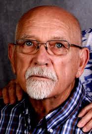 PARADISE FUNERAL HOME HONORS THE LIFE OF MR. LARRY LEONARD  --------------------------------------------------- Brother Larry Charles  Leonard's earthly arrival was March 19, 1961, in Jonesboro, Louisiana, to  parents CoJ and Florence Leonard Bryant who