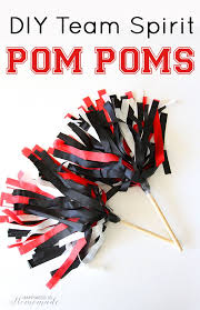 Quick And Easy Diy Pom Poms Are The Perfect Way To Cheer On Your Favorite Sports Team And Show Your Team Spi How To Make A Pom Pom Diy Pom Poms