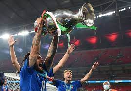 Anyone who knows how to play football like lorenzo can insert him into any scheme. Inter Are Serious About Napoli S Insigne Forza Italian Football
